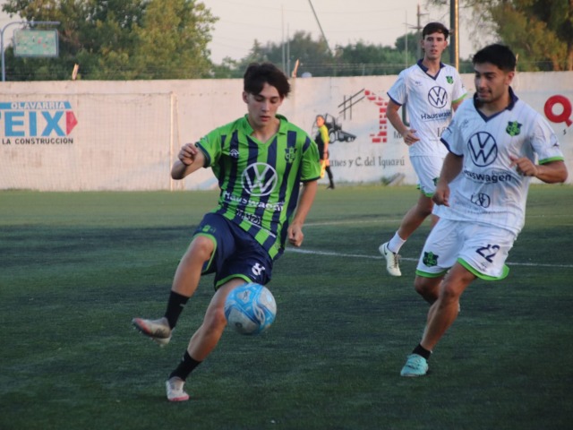 Embajadores celebr� sus 20 a�os con f�tbol y solidaridad